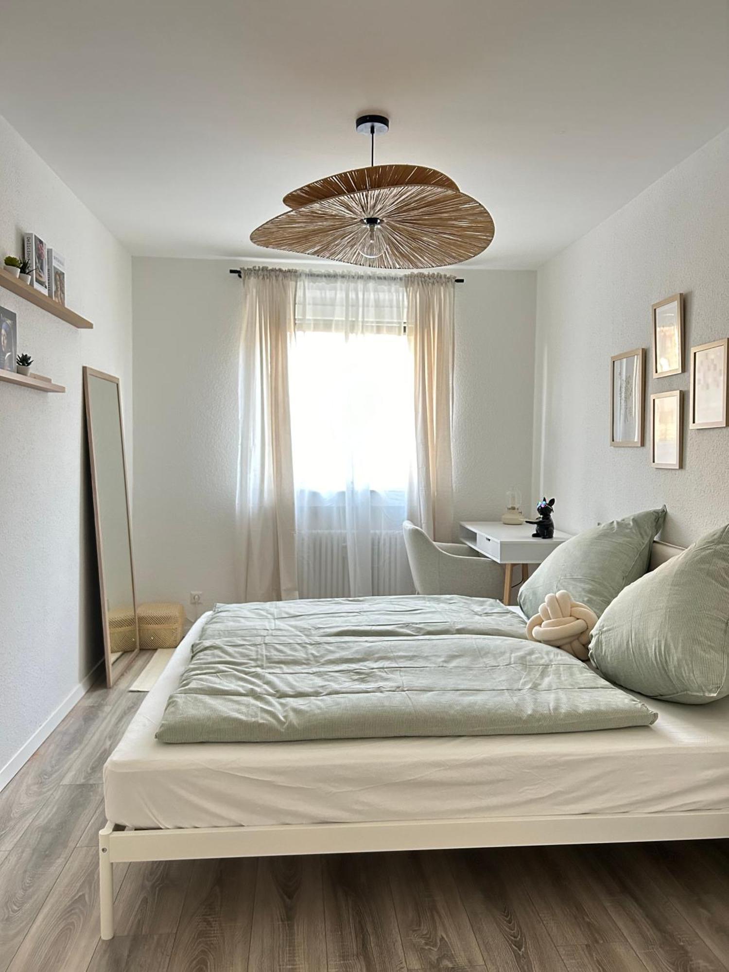 Modernes Designer-Apartment Fuer 7 Gaeste - 80Qm In Zentraler Lage, Self-Check-In Карлсруэ Экстерьер фото