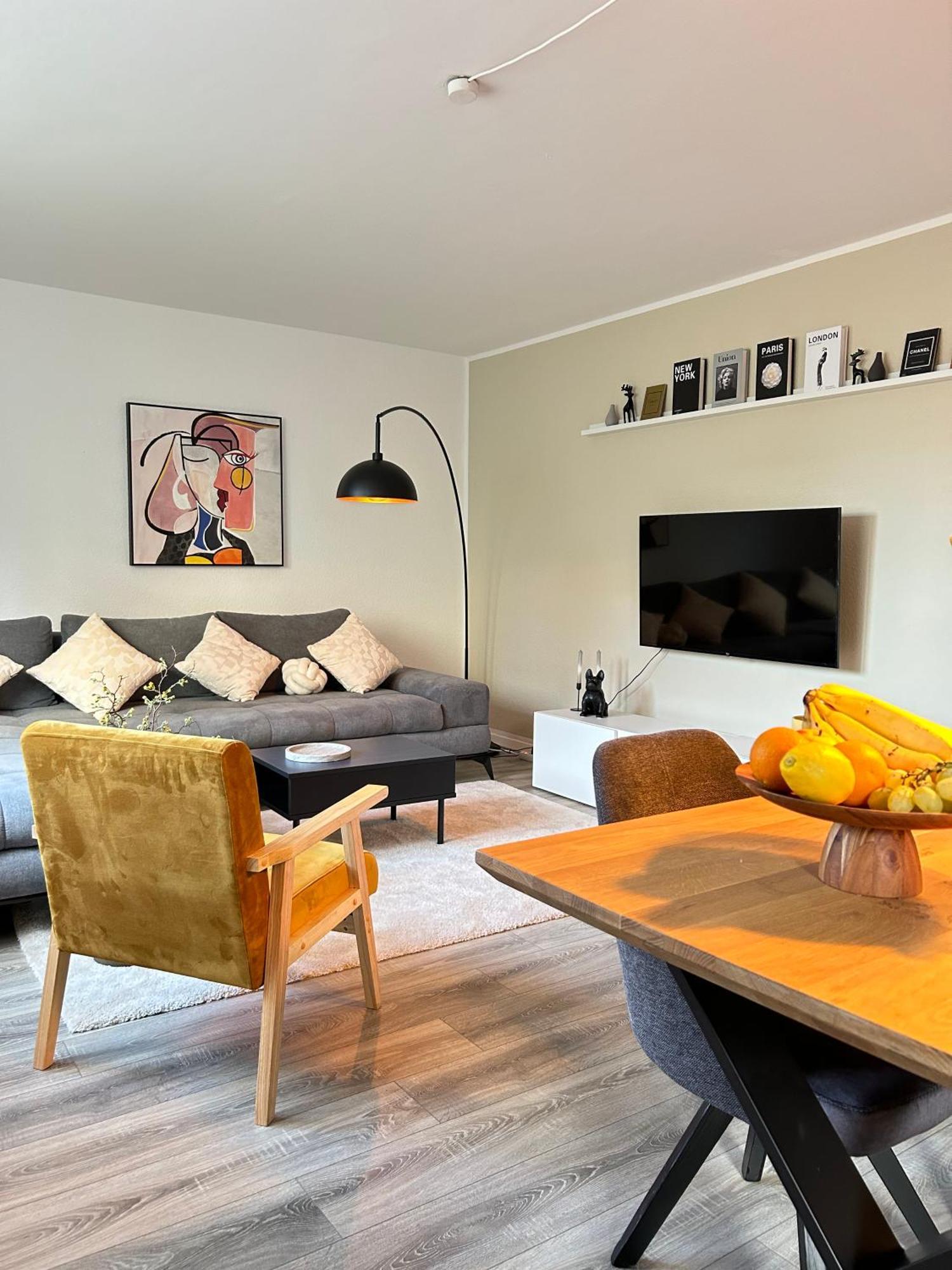 Modernes Designer-Apartment Fuer 7 Gaeste - 80Qm In Zentraler Lage, Self-Check-In Карлсруэ Экстерьер фото